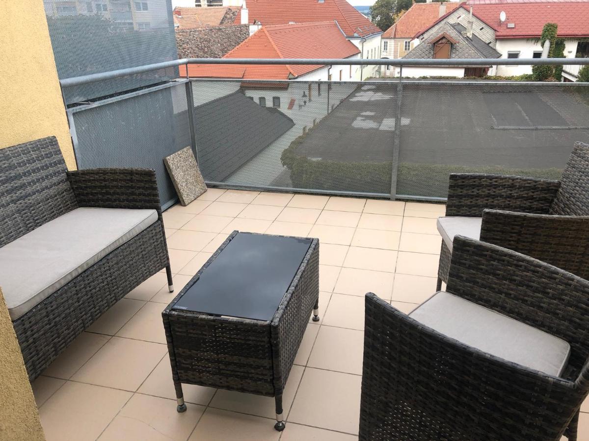 Mf City Apartment Korneuburg Exterior photo